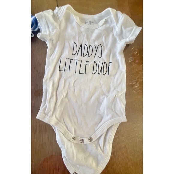 Lot of 6 Onsies 6-9 Month Boys - Picture 2 of 7